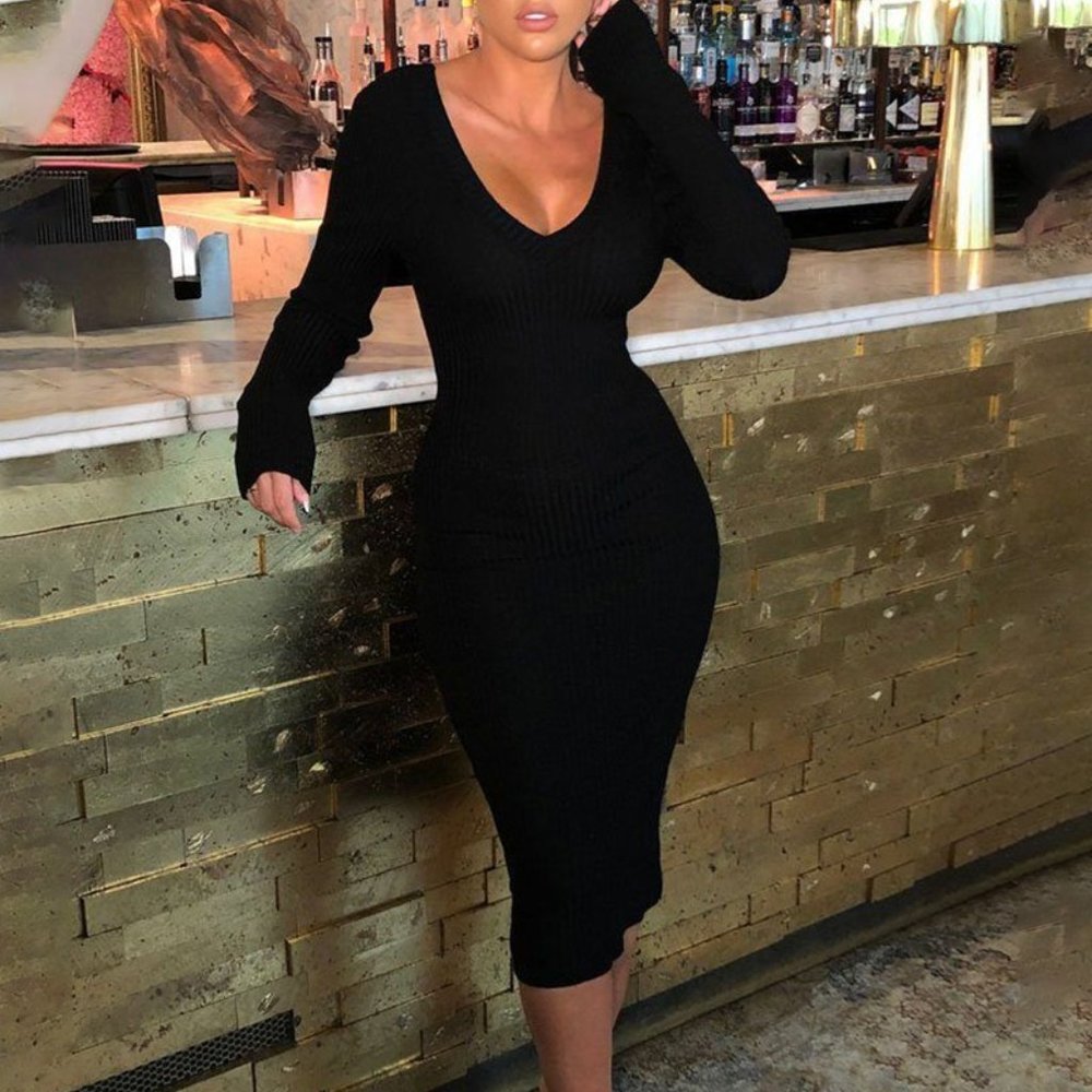 Ribbed V-Neck Long Sleeve Skinny Dress